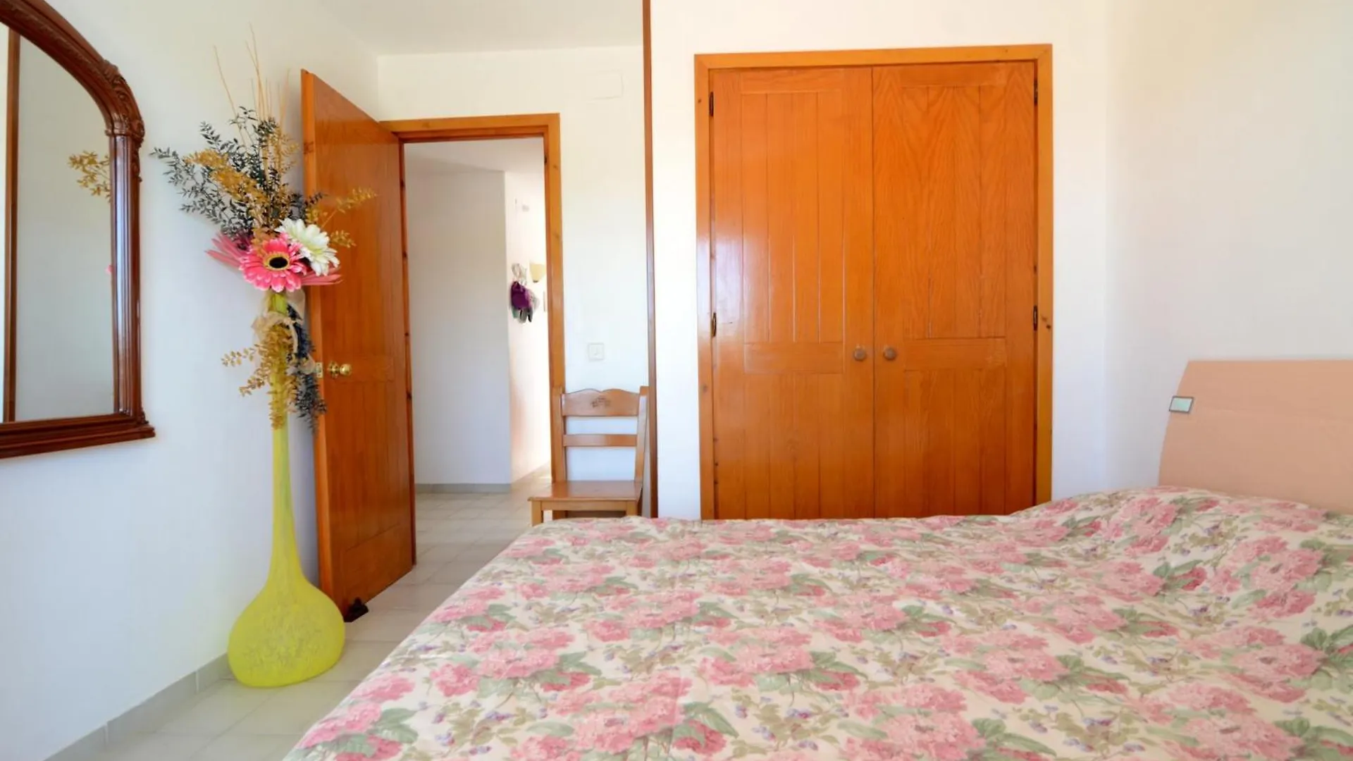 Tamarindos 608 A Apartment L'Estartit Spain